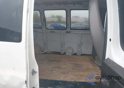 2013 GMC Savana 1500 Work Van из США, поврежденный, VIN 1GTS7AFX2D1178376